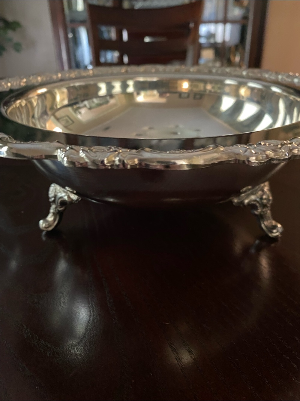 Silver Covered Serving Dish with Decorative Lid and Pyrex dish 12 inches - Picture 6 of 15